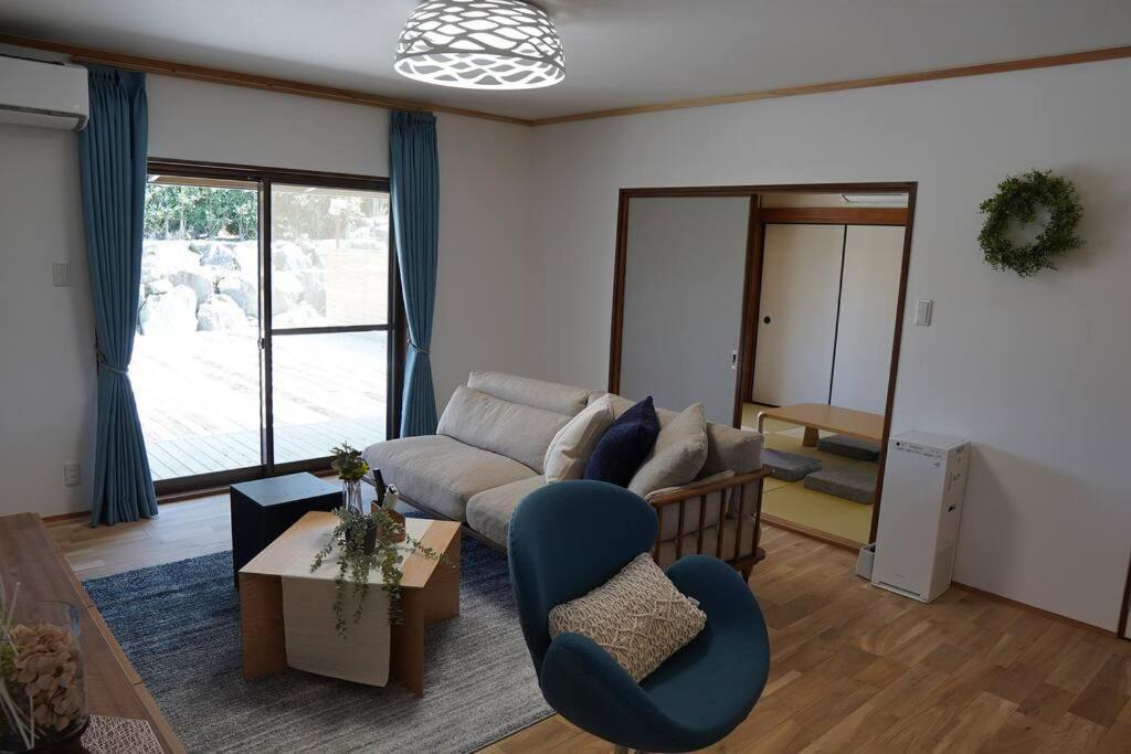 ゆったりとした時間を過ごせる一棟貸切の別荘　たけしま Naruto  Exterior photo
